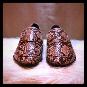 Leopard print loafer